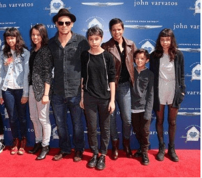 Kaila Chambers With Parents And Siblings